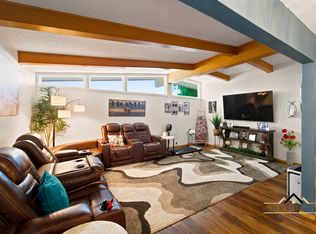 1505 E Hackberry St, Garden City, KS 67846
