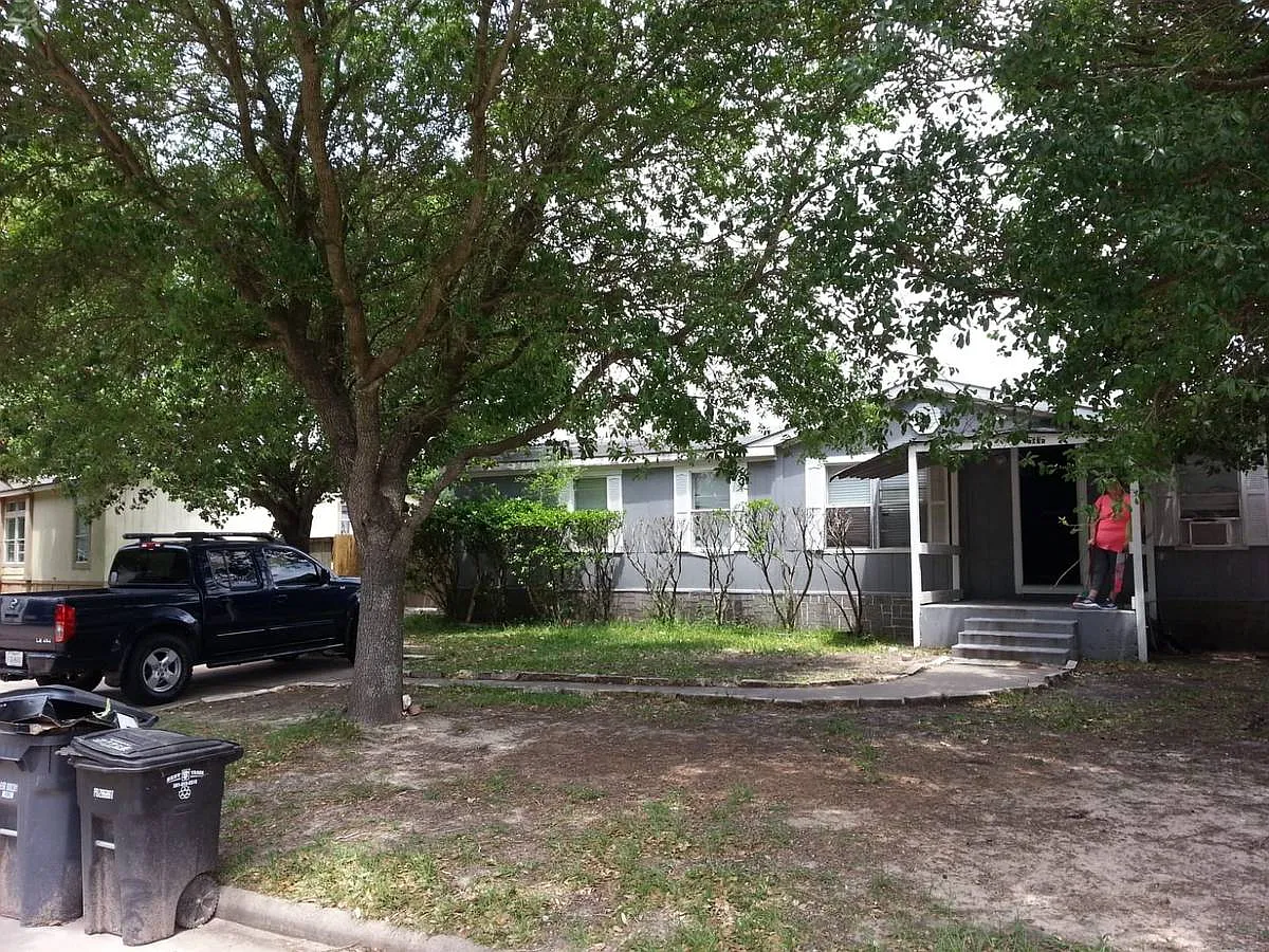 3 bed, 1396 sqft, $1,795 — Photo 1