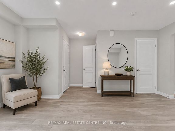 5th image of 7768 Ascot Cir #59