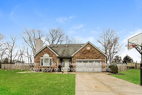 912 Farmview Ln Photo 1