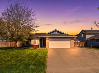5110 Blue Heron Blvd, West Richland, WA