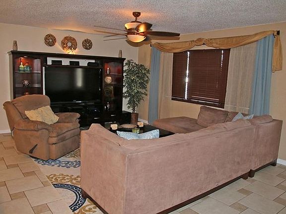 2nd image of 5570 86th Ave