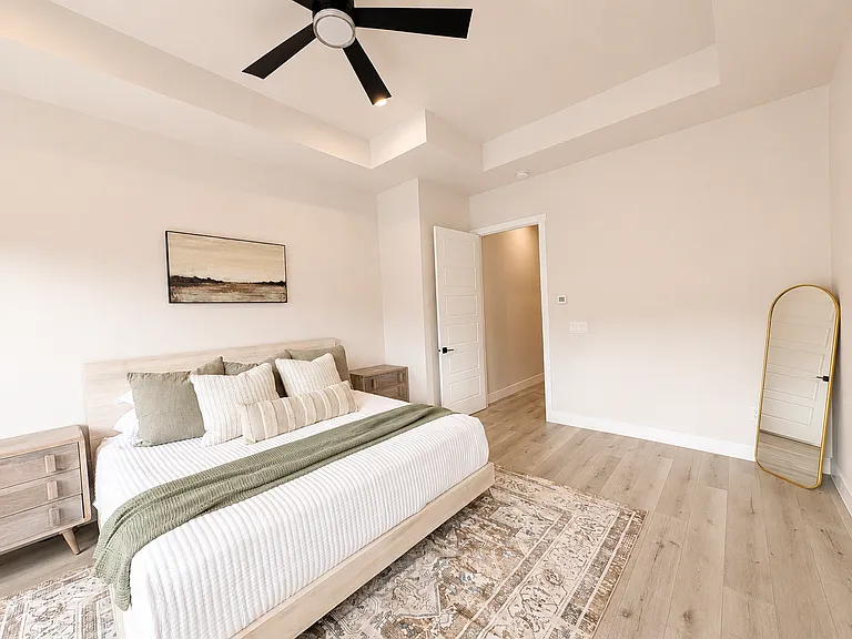 253 S 660 W — Photo 18