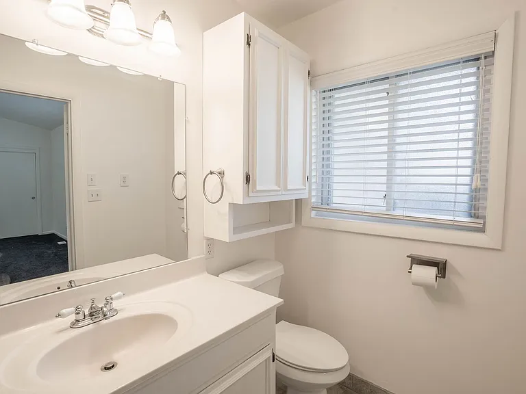 4132 E 48th Pl — Photo 11