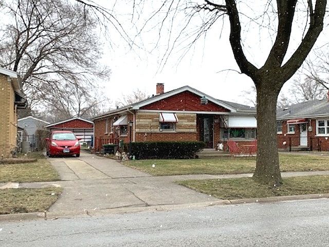 1st image of 15255 Hamlin Ave
