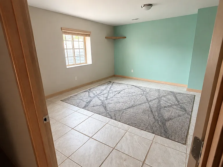 2168 Glen Oaks Dr — Photo 14