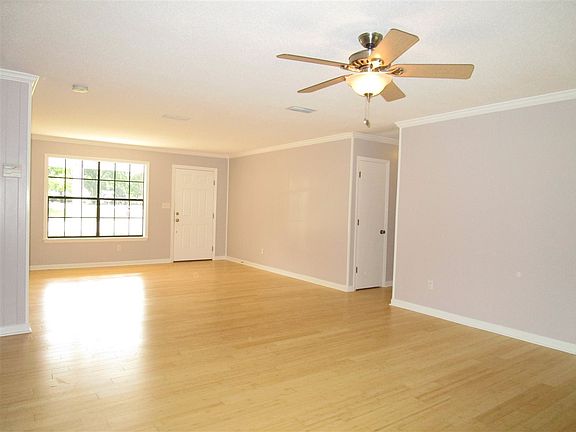 5th image of 2274 Clara Kee Blvd