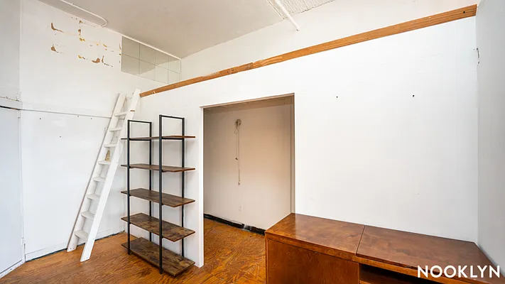 Rented by Nooklyn NYC LLC | media 4