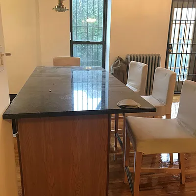 Rented by Owner | media 10