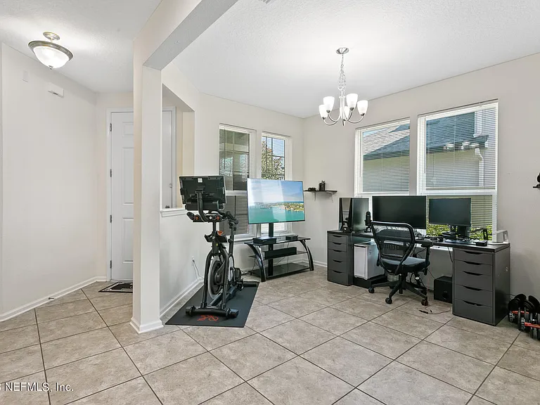 3315 Ridgeview Dr — Photo 5