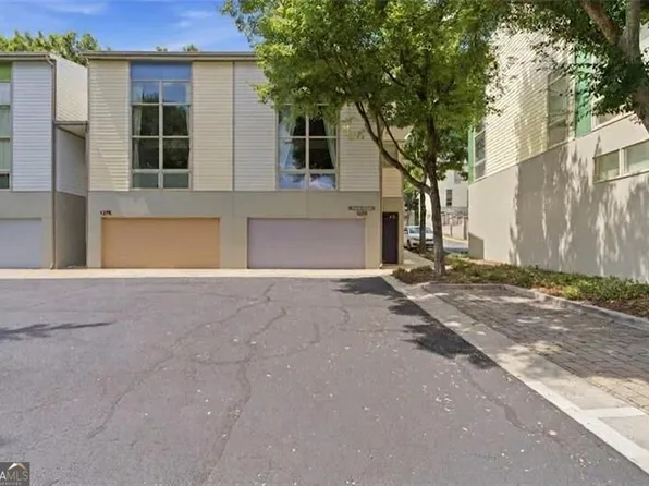 1278 Eames Grn NW, Atlanta, GA 30318