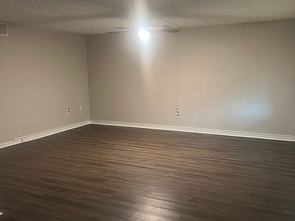 4th image of 2319 W Bristol Ave APT 105