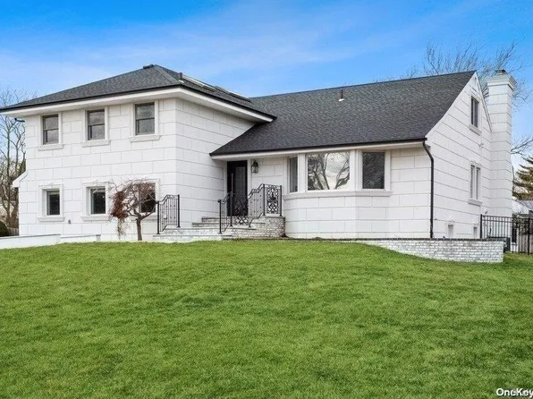 410 Everit Avenue, Hewlett Harbor, NY 11557
