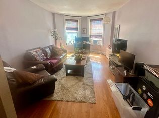 182 Saint Paul St APT 2F, Brookline, MA 02446