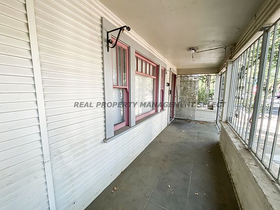 3rd image of 2300 East St