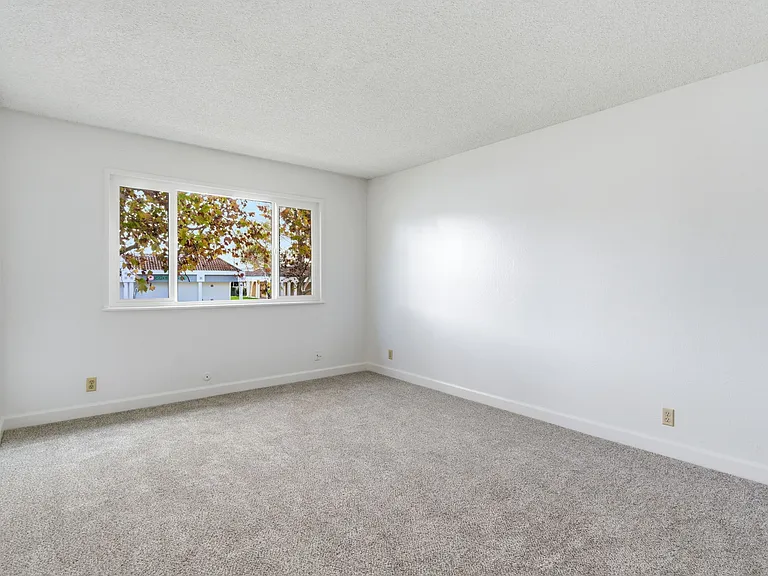 3194 Pawnee Way — Photo 24