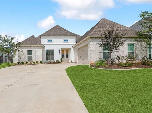 429 Blue Heron Ln, Madisonville, LA 70447