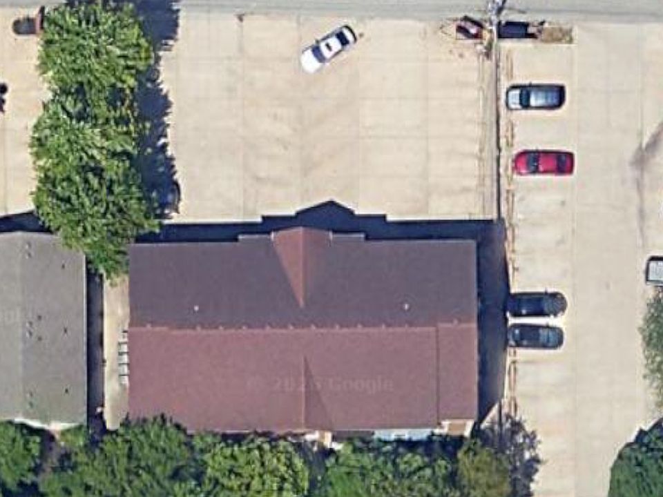1st image of 122 North St #9