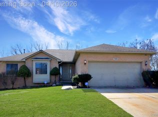 7600 Village Dr, Washington, MI 48094