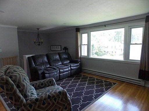 3rd image of 169 Miles Standish Dr