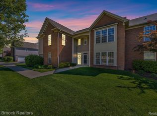 51856 Adler Park Dr E, Chesterfield, MI 48051