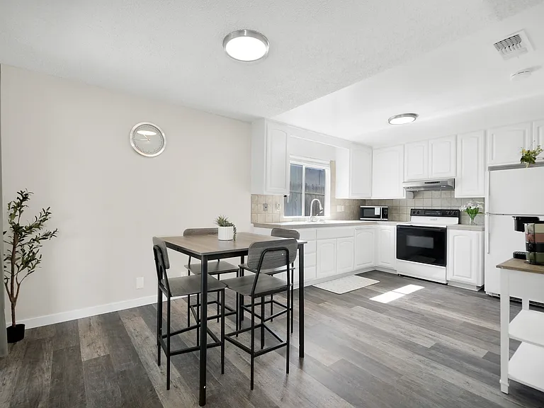 Dining Room / Kitchen