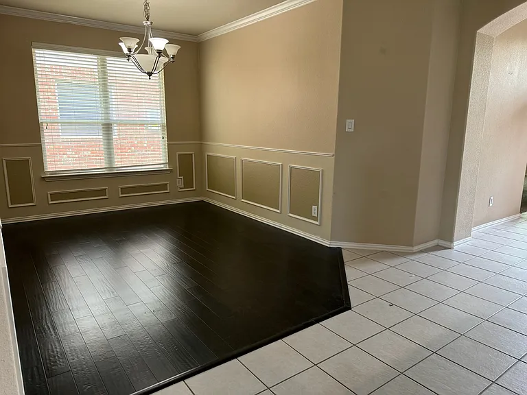 14629 Crystal Lake Dr — Photo 5