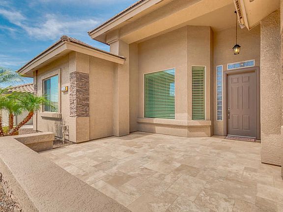 3rd image of 2746 S Copperwood