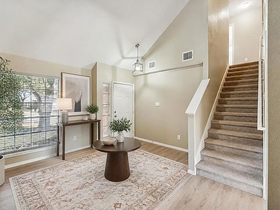 3rd image of 14420 Lemongrass Ln