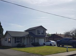 1248 Ostrander Ln, Cottage Grove, OR 97424