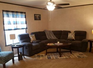 86 Pinewood Est, Chillicothe, IL 61523