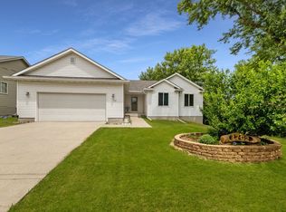 1702 E Bell Ave, Des Moines, IA 50320