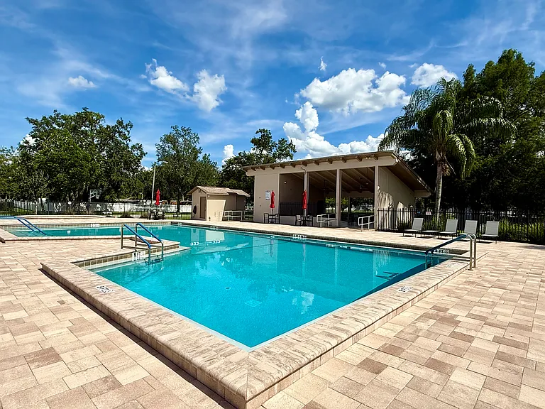 500 Carriage Cove Way — Photo 14