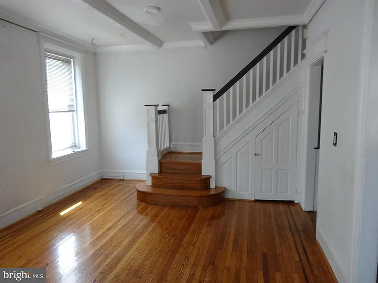 114 Levering St #2 — Photo 8