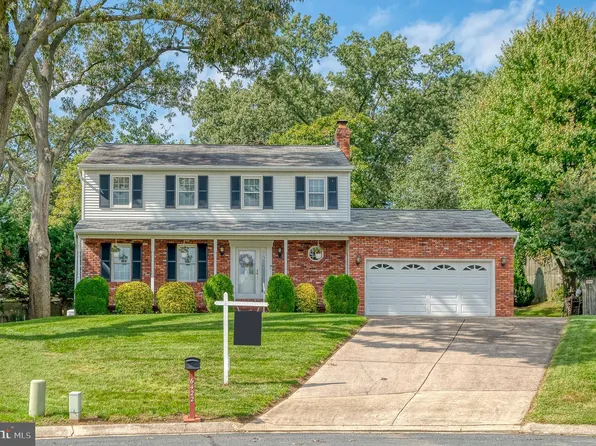 6422 Oak Park Ct, Linthicum, MD 21090