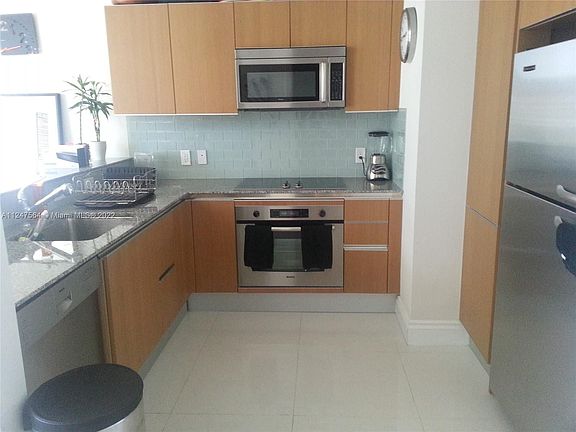 2nd image of 1060 S Brickell Ave #2309
