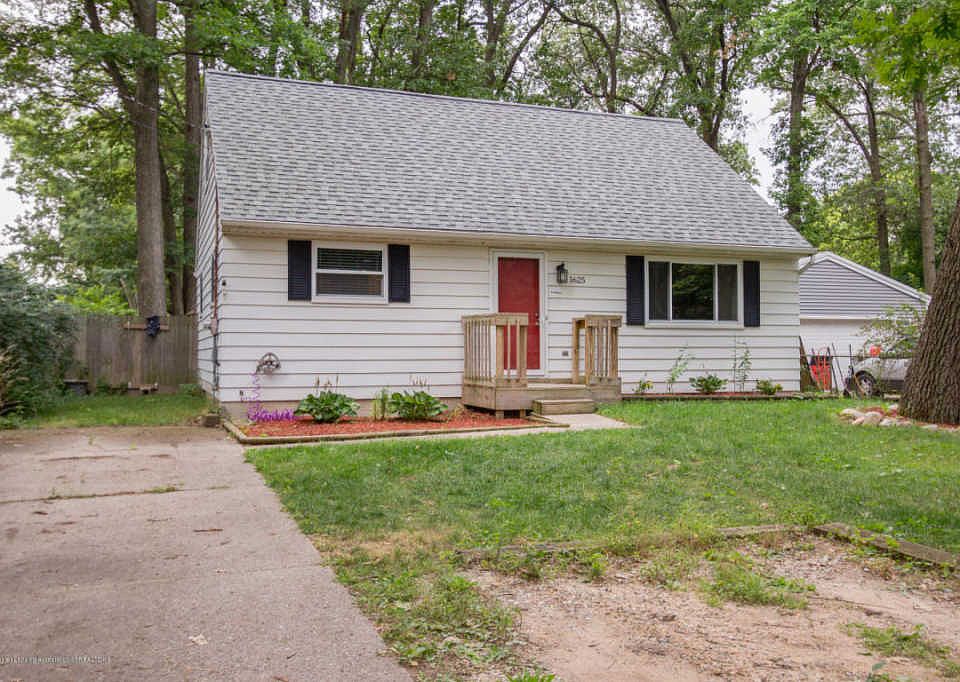 1st image of 1625 Shady Oak Ln