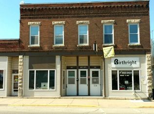 920 E 5th St, Winona, MN 55987