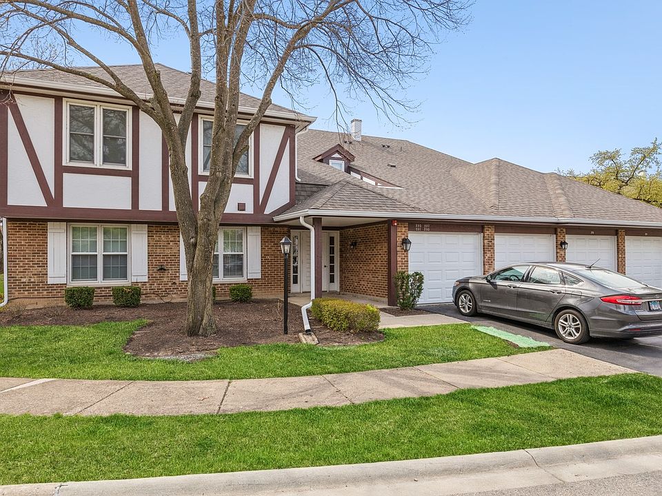 1st image of 293 Coventry Cir #70