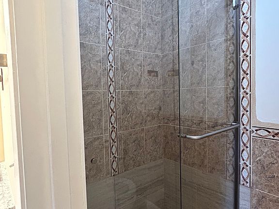 2nd image of 1730 Halford Ave APT 251