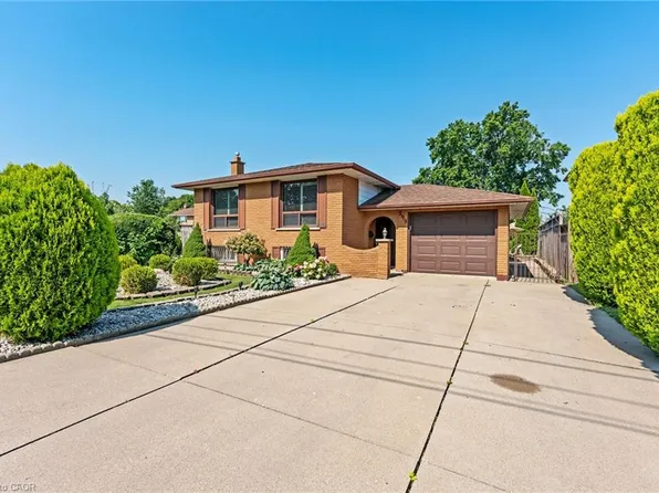 299 Eastdale Blvd, Hamilton, ON L8E 3W9