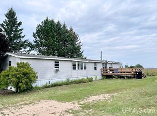 7860 County Road 426 Rd #M5, Gladstone, MI 49837