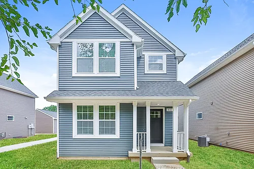 1835 Kingfisher Cir Photo 1