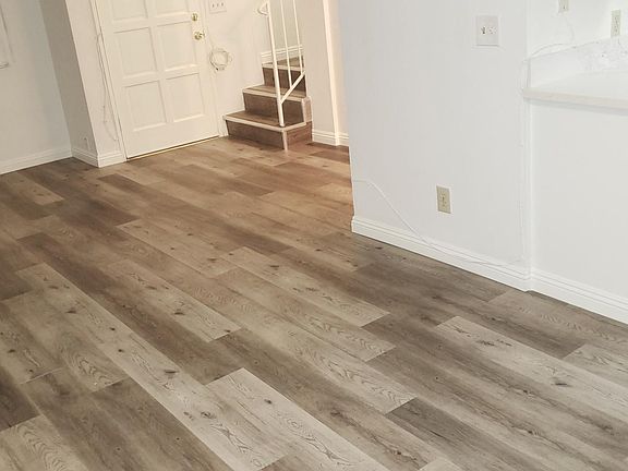 2nd image of 713 E Altadena Dr APT 112