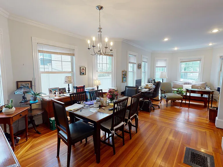 193 Lexington Ave — Photo 15