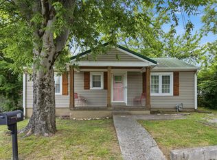 328 N Blakemore Ave, Gallatin, TN 37066