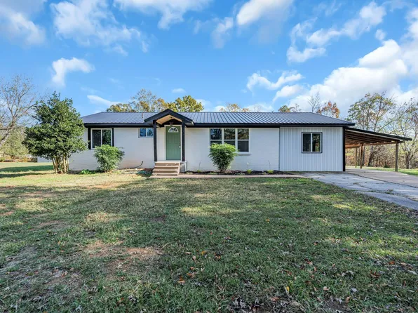 10 Grinnell Dr, Lawrenceburg, TN 38464
