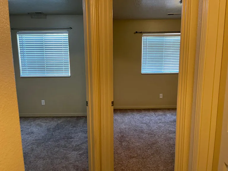 3155 S Hidden Valley Dr — Photo 8