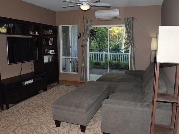 5th image of 95-895 Wikao St APT E103