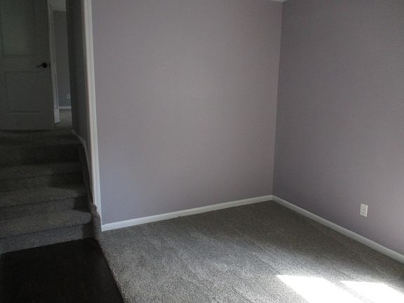 3rd image of 57103 Grand River Ave